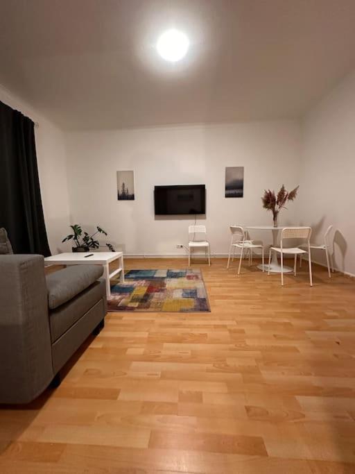 Apartment Mit Balkon Im Stadtzentrum Hannover Bagian luar foto